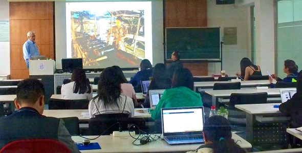 Larry Price spoke to Global Business Journalism Program students on April 21. (Photo by Gaelle Patricia Chekma)